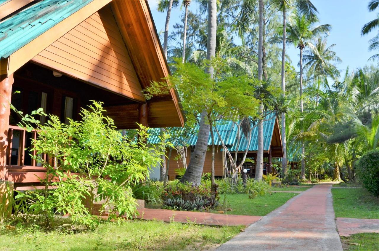 Sayang Beach Resort Ko Lanta Exterior foto